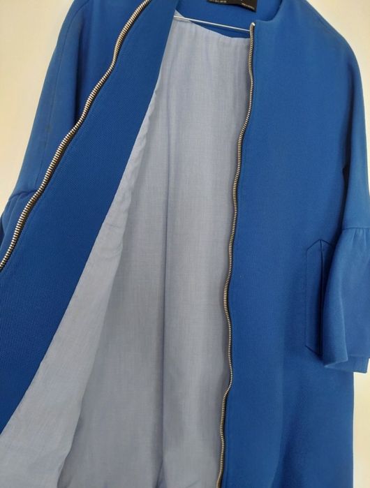 Дамско сако на ZARA. Размер S.