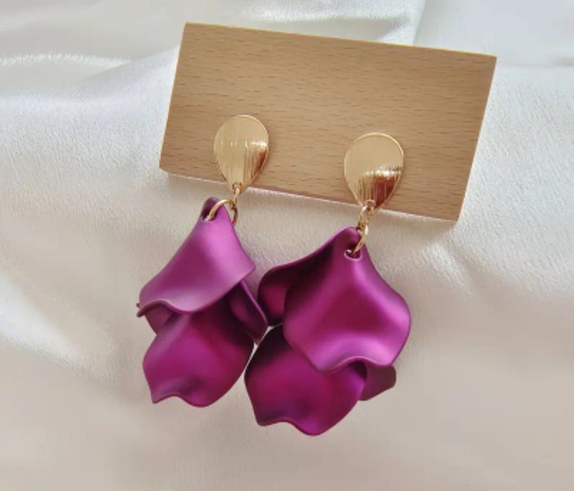 Дамски елегантни обеци