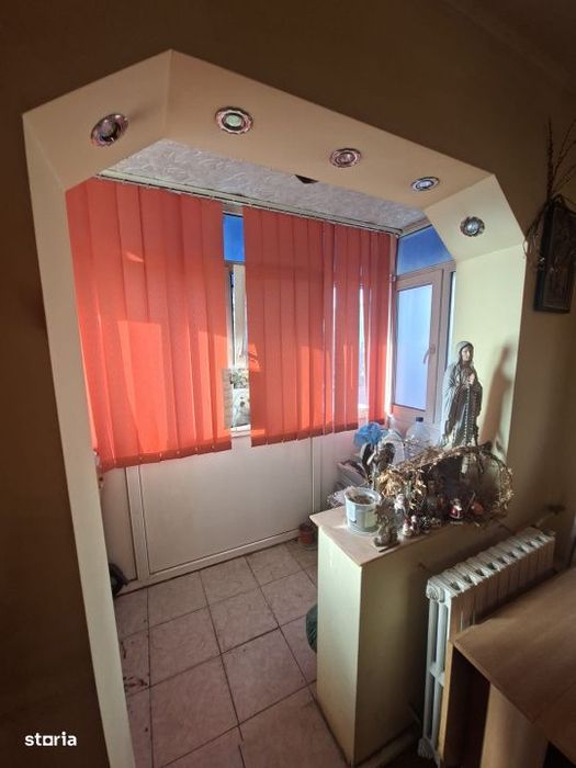 Apartament 2 camere, 42 mp, etaj 2/4, Craiovita Noua-Orizont!
