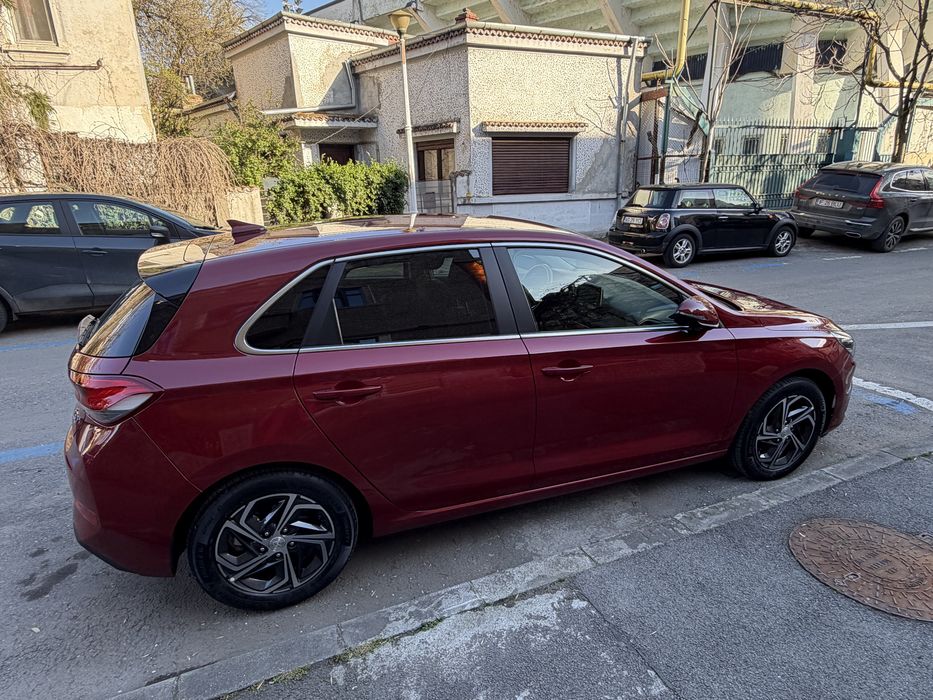 Hyundai I30 1.5 DPi 110 CP Highway /2022/23500 km /Garantie 2027