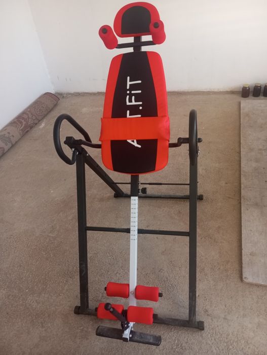 Инверсёный Стол состояние отличное.