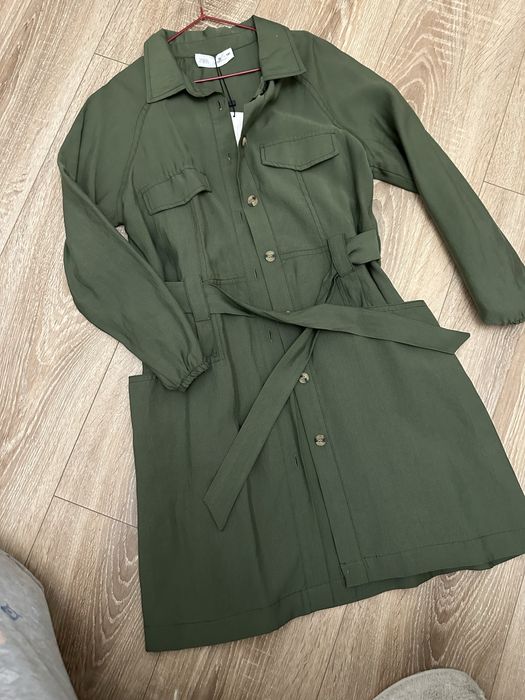 Продам платья для девочки