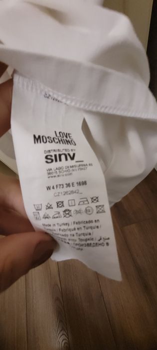 Tricou dama Love Moschino XS