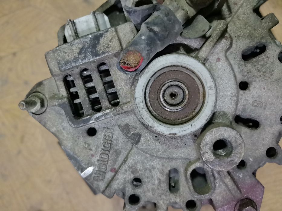 Мазда МПВ, 2.5 генератор.