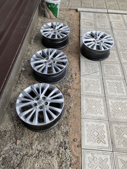 Диски на камри r17 продам