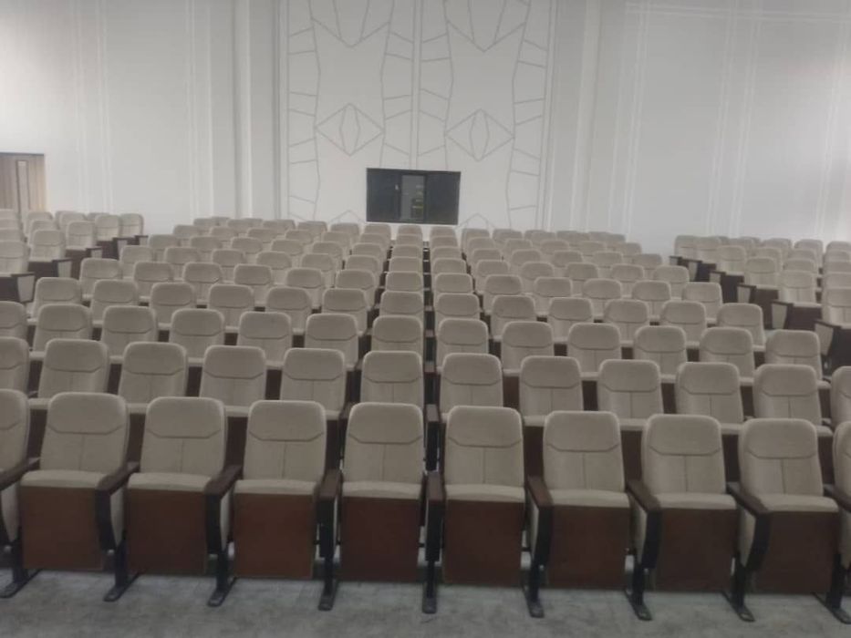 Teatralniy kreslo optom