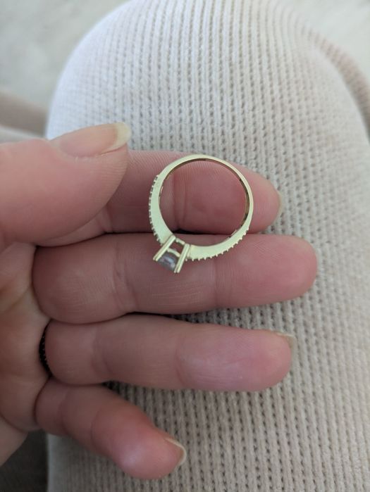 Inel din aur, model nou