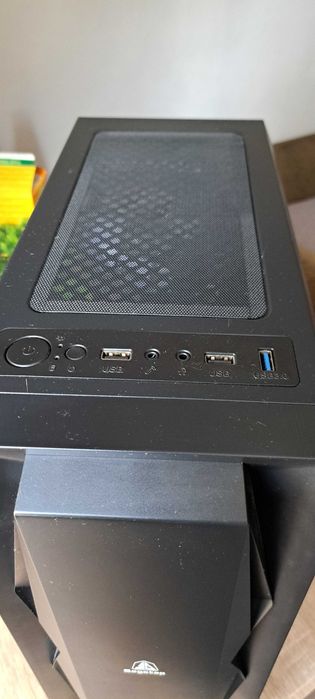 PC Gaming cu RTX4060TI si Ryzen 7 5700x3D