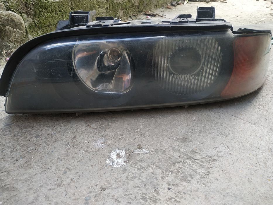 Ляв фар за BMW e39