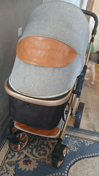 Продаётся коляска