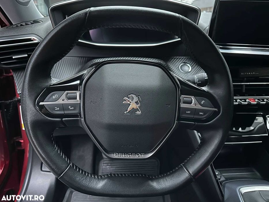 PEUGEOT 2008 1199 cm* 96 kw E6 65000 km