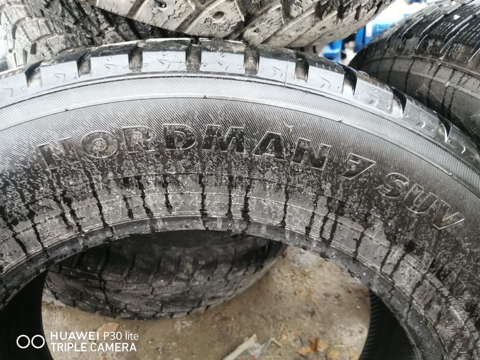 Продам шины на легковой автомобиль и внедорожник