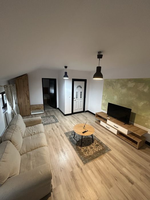 Proprietar inchiriez apartament zona rezidentiala  Viforata