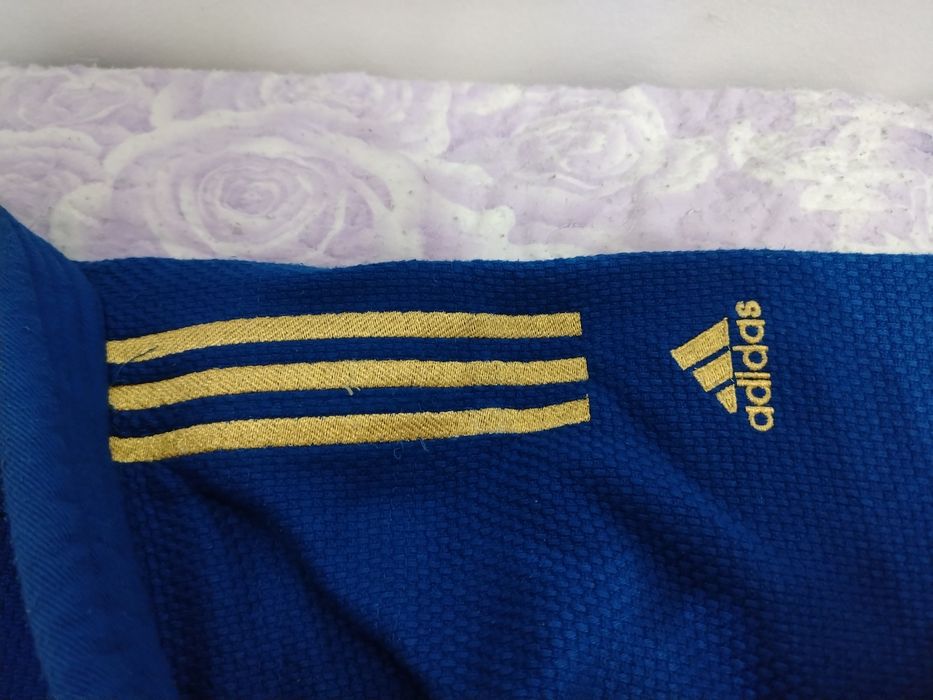 Продаю кимоно для дзюдо