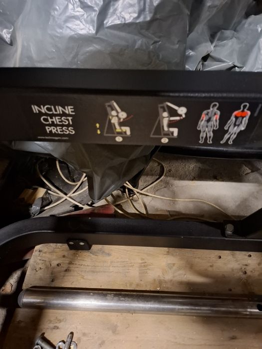 Фитнес уреди Technogym pure strength