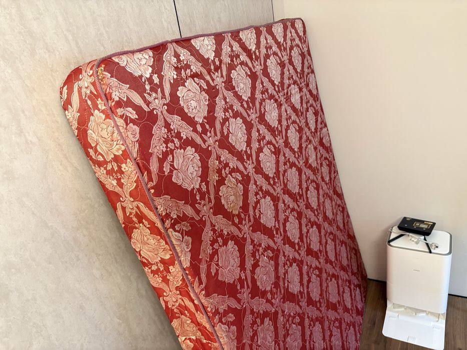 Матрас средней жесткости