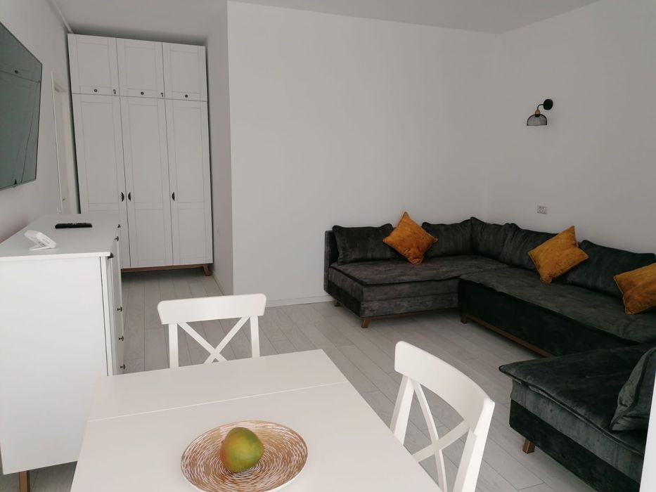 Apartament 2 camere decomandat MAMAIA NORD