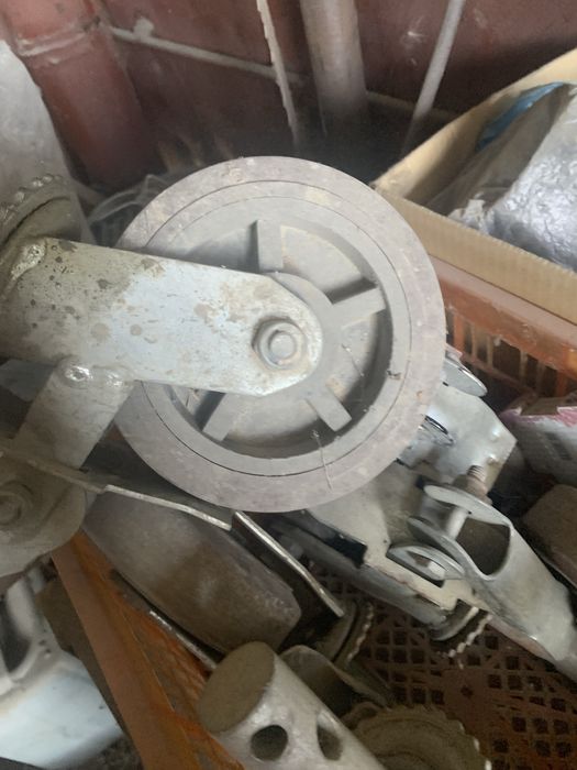 Продам колеса для лесов