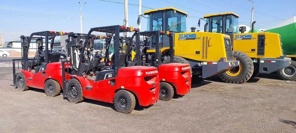 Вилочный погрузчик - CPC30-AG65J 3тона хар хили мавжуд