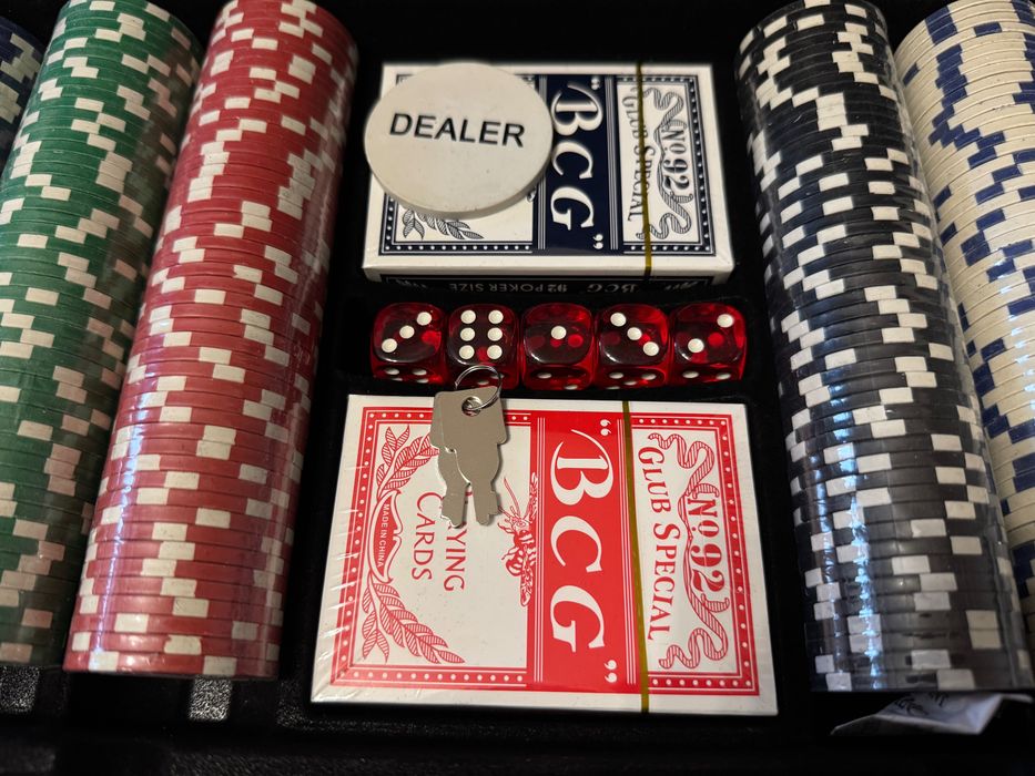 набор для покера