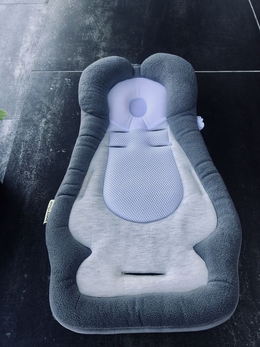 Perna BabyMoov bebe pentru dormit/anatomica