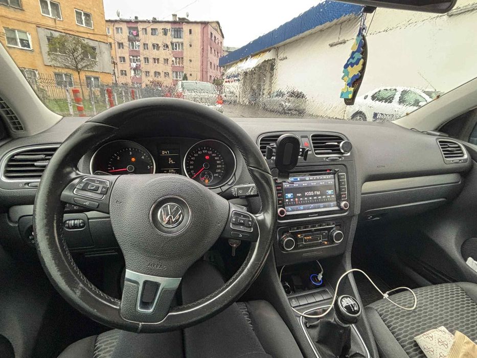 Vând wolkswagen golf 6