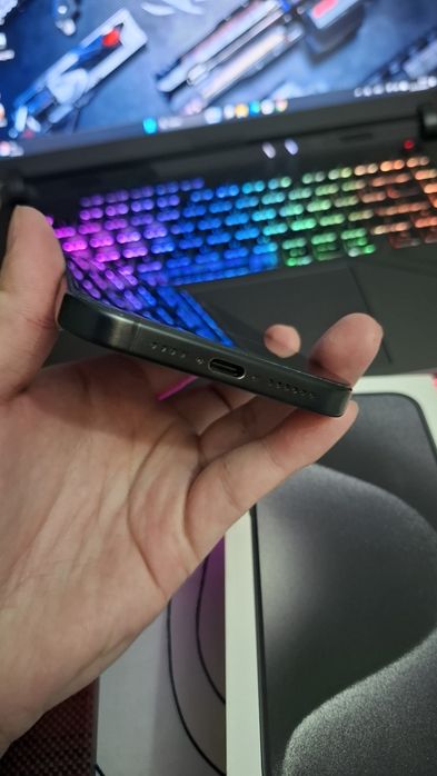 IPHONE 15 PRO MAX 256GB идеальный
