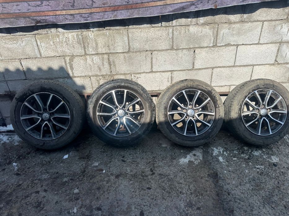 Продам шины с дисками