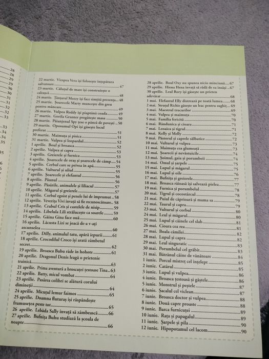 Carte cu  365 de fabule