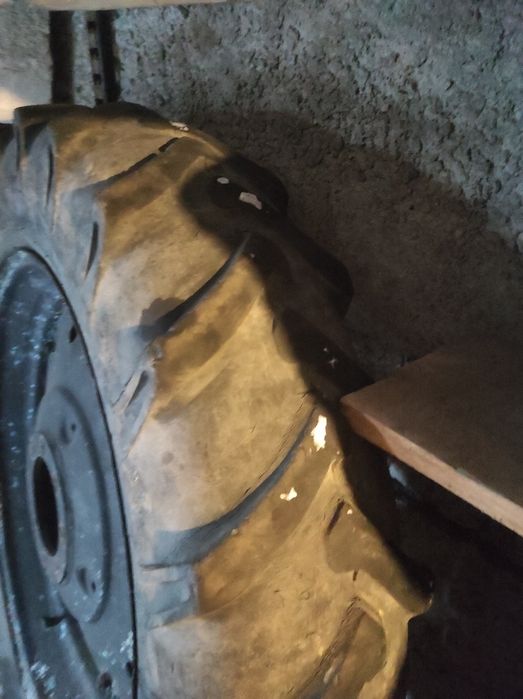 Колеса т 40 задний