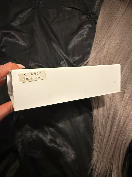 Vând extensii clip blond grey