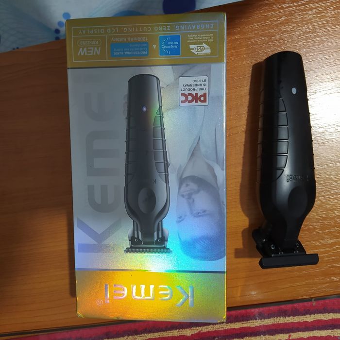 Masini de tuns și conturat profesionale cu acumulator