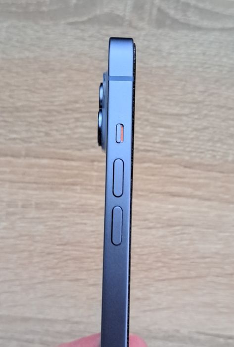Iphone 14 128gb 98% battery health