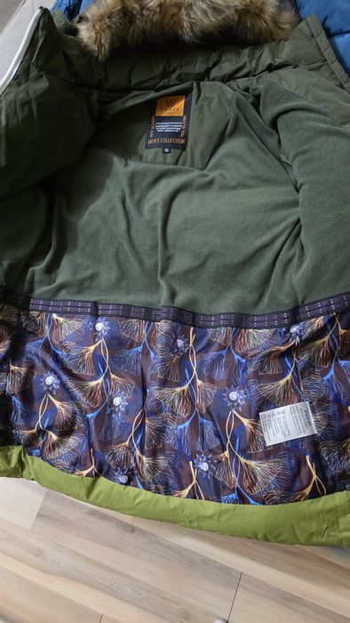 Продаётся куртка