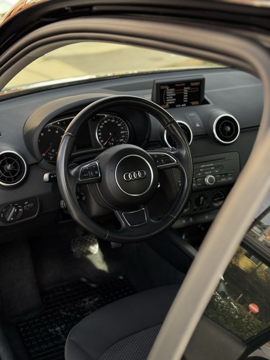 AUDI A1 Sportback 2015, 1.4 TFSI, 140кс