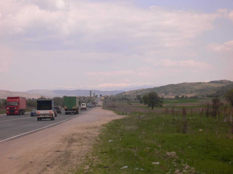 Продава се Земеделски имот в с. Усойка, Област Кюстендил -  кв.м за 16125 €/дка - Снимка #3