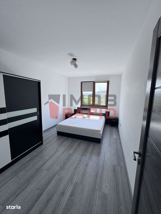 De închiriat apartament 3 camere str. Calea Moldovei (KFC,MALL)