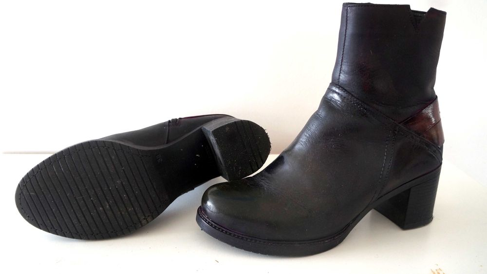 Боти от естествена кожа