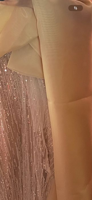 Materiale textile Dantela, organza sidefata si tafta rigida bej
