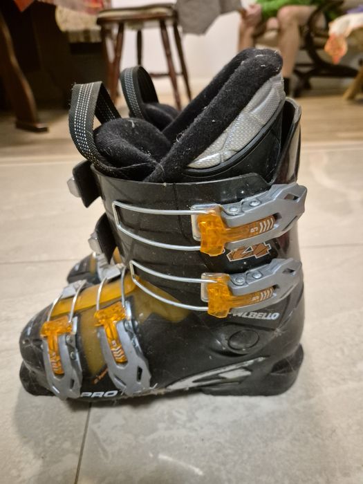 Clăpari ski second-hand