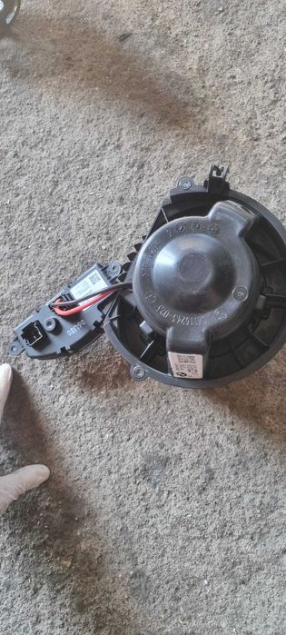 Ventilator habitaclu aeroterma BMW F40 F44 F45 F46 F48 F39 cod 9297752