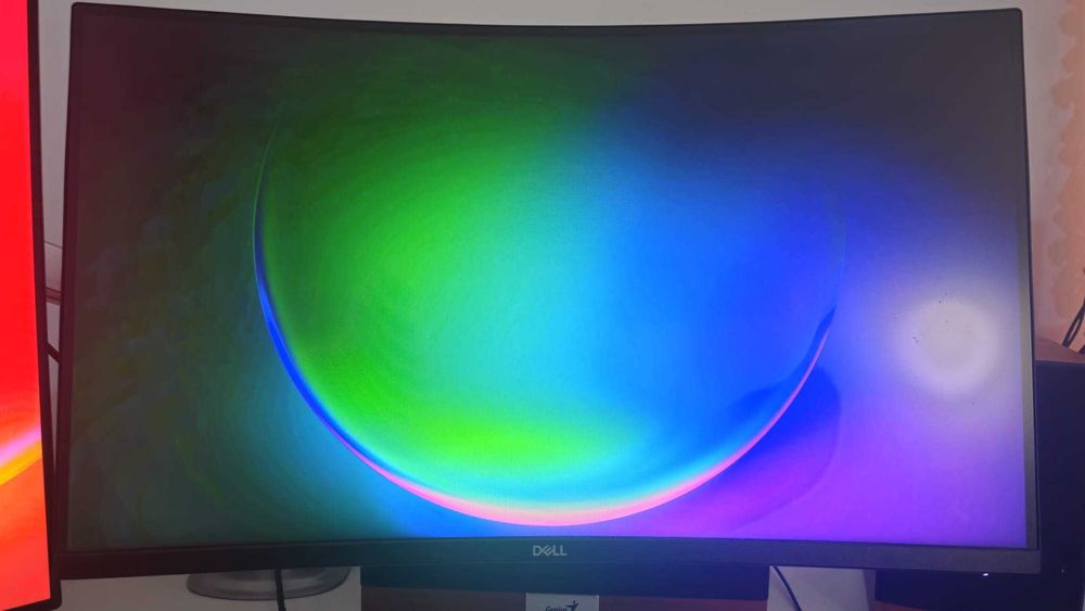 Vand Monitoare 24" si 27"