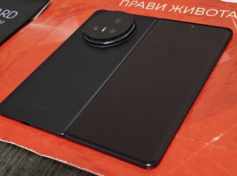 KATO НОВ 512GB Honor Magic V5 5G 16GB Технополис Гаранция 2028г BLACK