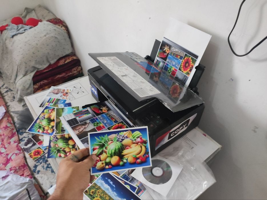 epson L 200 yangi aybi yoʻq dyuzi 100% Kopiya Skanerli Rangli printer