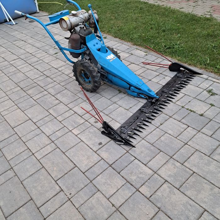 Motocositoare woogel noot cu motor de 9 cai