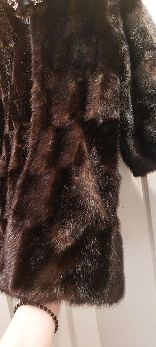 Продам шубку 13000