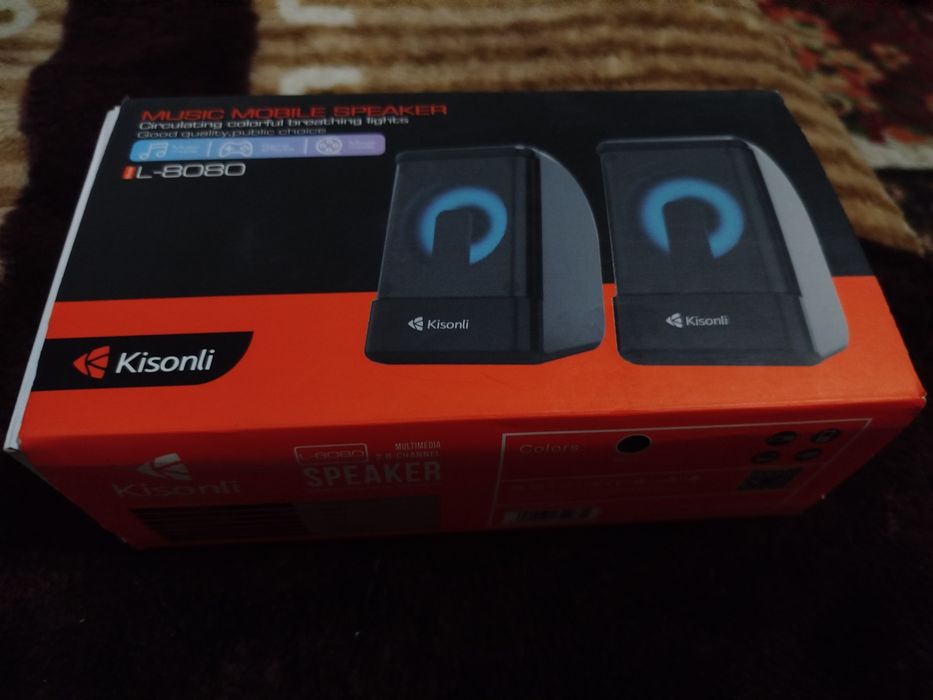 Колонки новые с РГБ