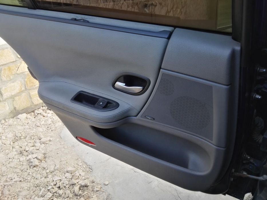 Продавам Renault Laguna 2 3.0 V6 24V НА Части Автоматик Рено Лагуна 2