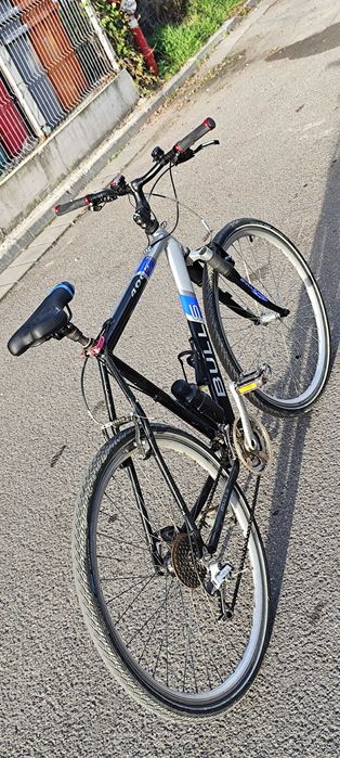 Vand Bicicleta Bulls roti 28 perfect functionala cadru de aluminiu