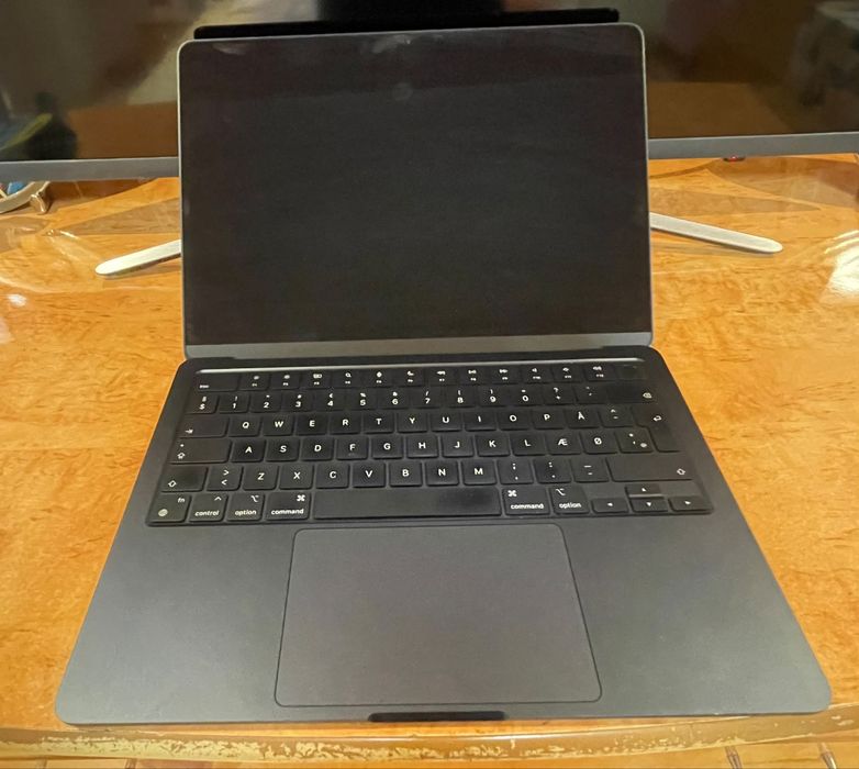 Vand macbook m2 2022
